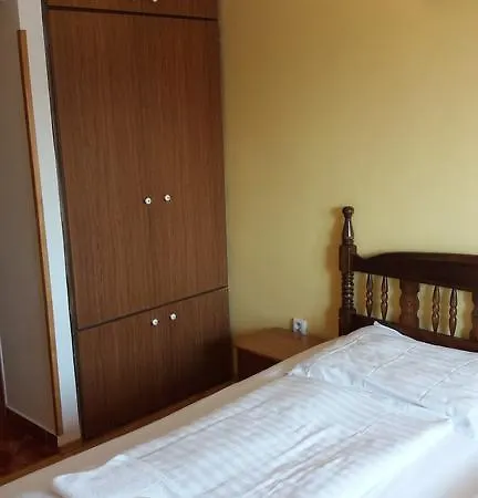 Retro Vrbovec 3*