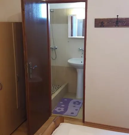 Retro Vrbovec Guest house 3*