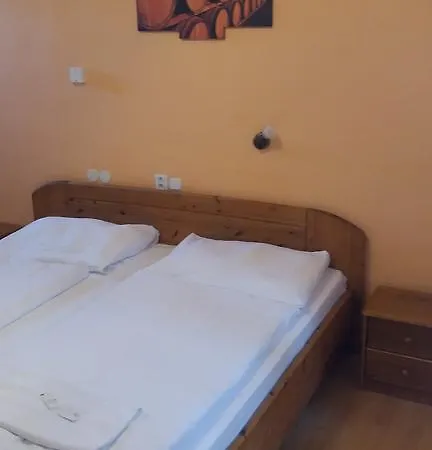 Retro Vrbovec 3* Vrbovec
