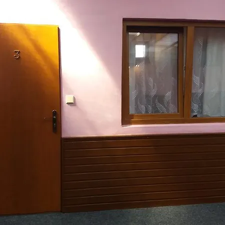 Retro Vrbovec Guest house