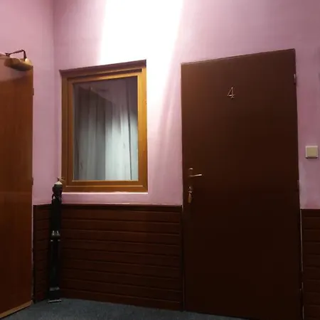 Retro Vrbovec Guest house 3*