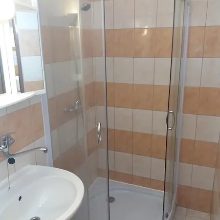 Retro Vrbovec Guest house 3*
