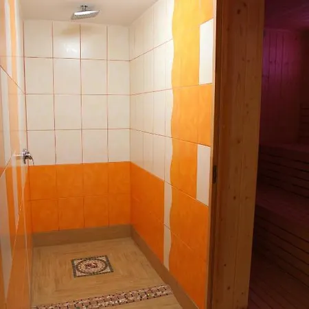 Guest house Retro Vrbovec 2*