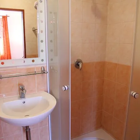 Retro Vrbovec Guest house