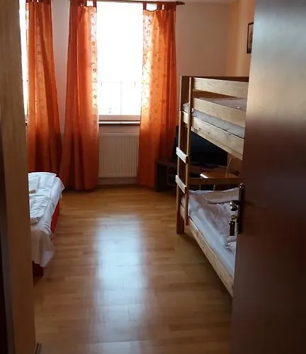 Retro Гостевой дом Vrbovec