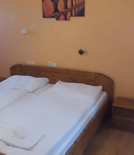 Retro 3* Vrbovec